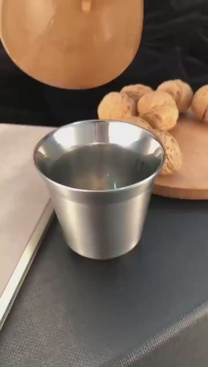 Edelstahl-Espressotasse mit Isolierung